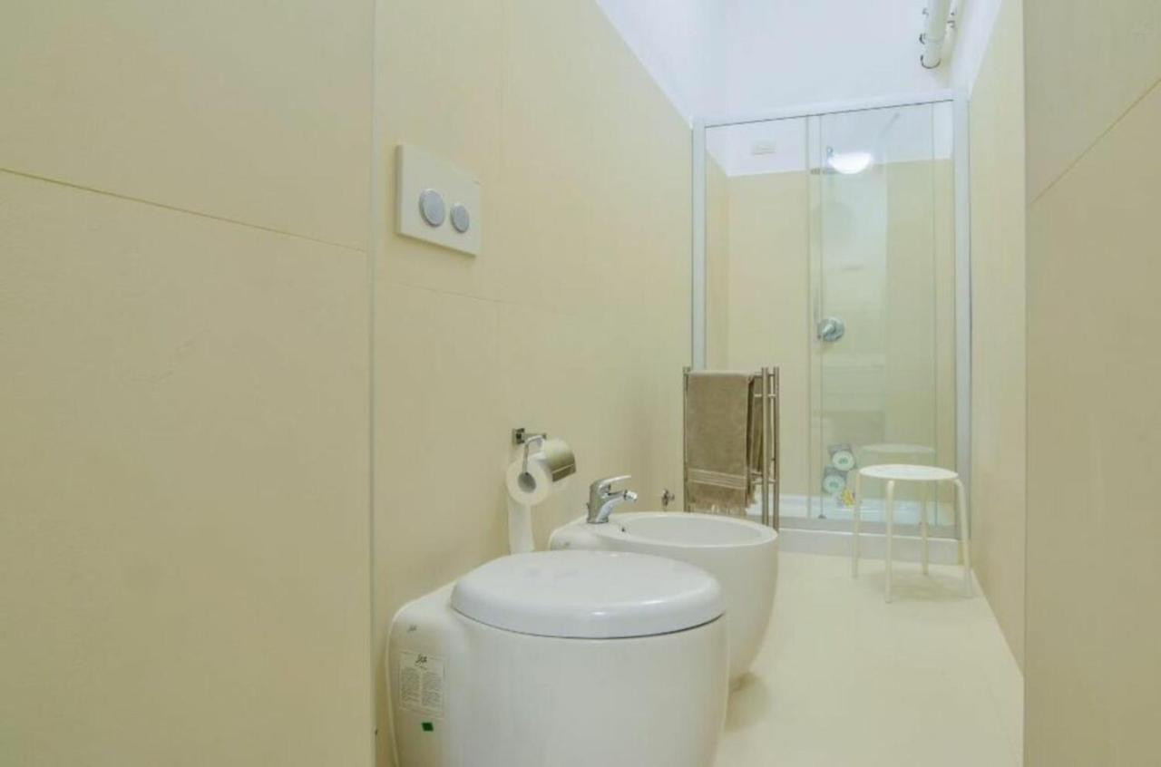 Bacone Liberty Olimpia Appartement Milaan Buitenkant foto